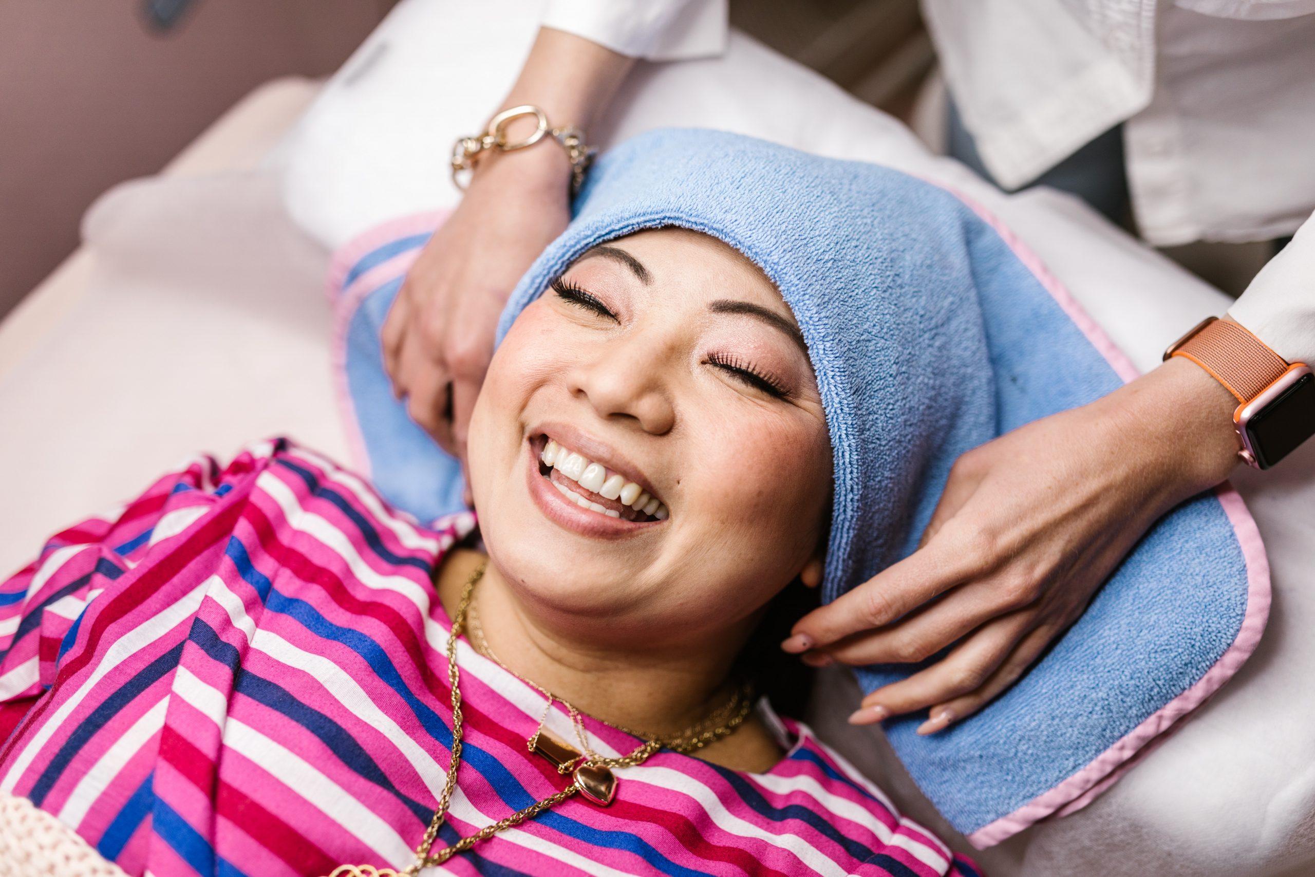 How To Make Moms Feel Pampered In The Salon This Mother’s Day