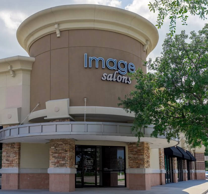 Discover the Charm of Royal Oaks Village in Houston