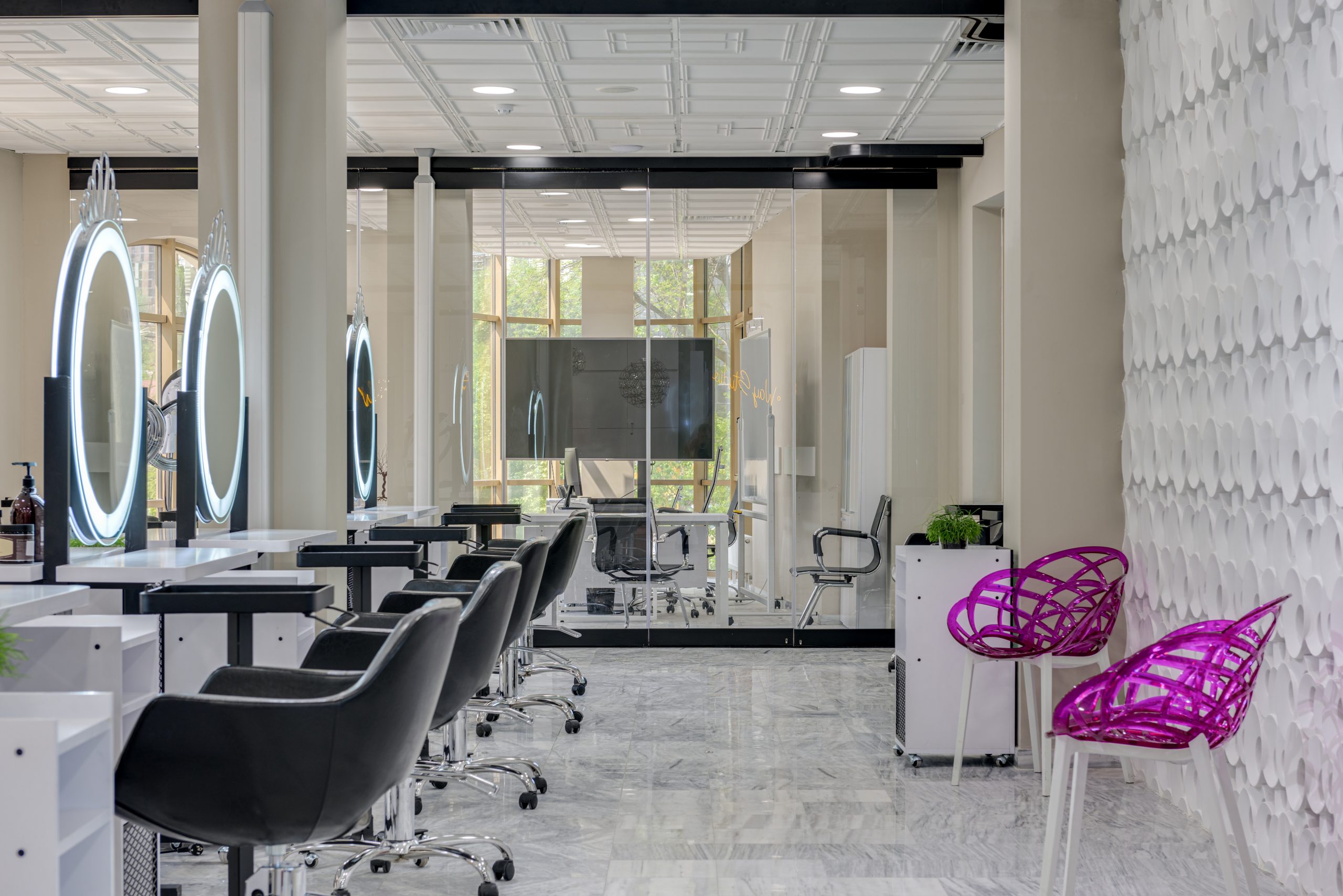 10 Must-Have Salon Suite Amenities That Make Clients Feel More Comfortable
